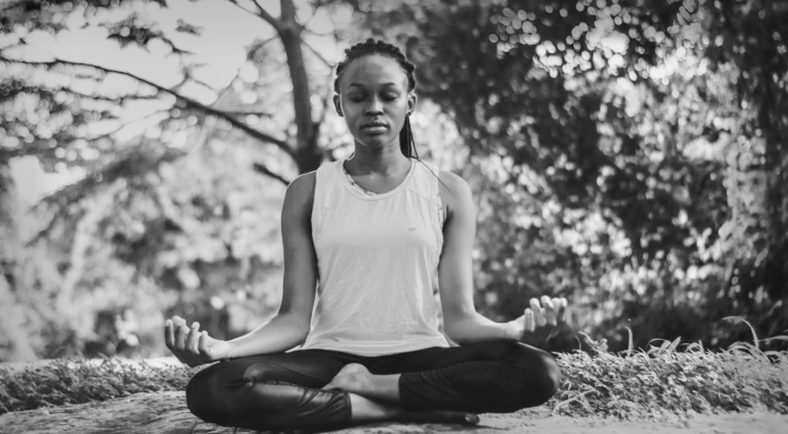 Trauma sensitive yoga: wat zegt de wetenschap?